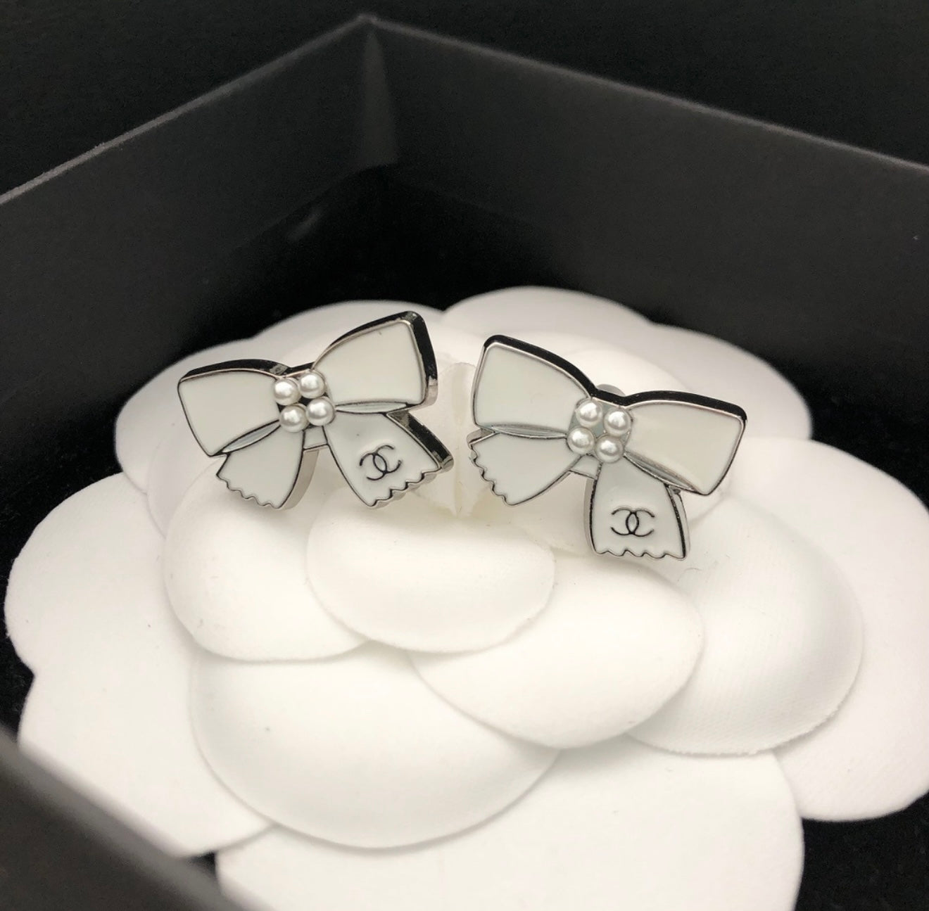 Cute everyday earrings