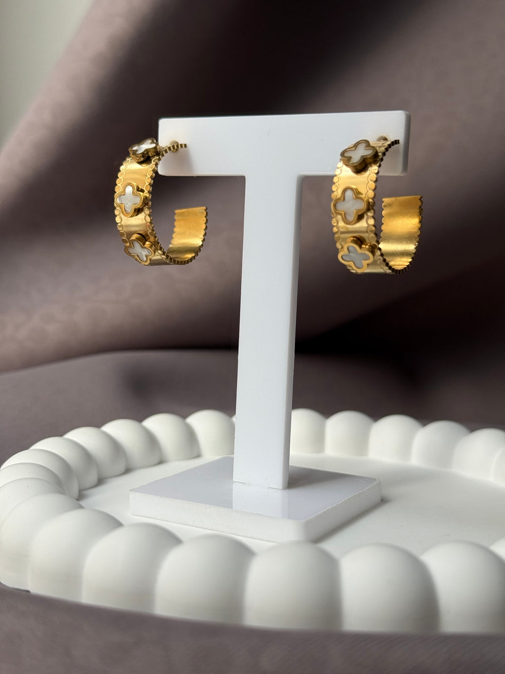 Classic clover earrings