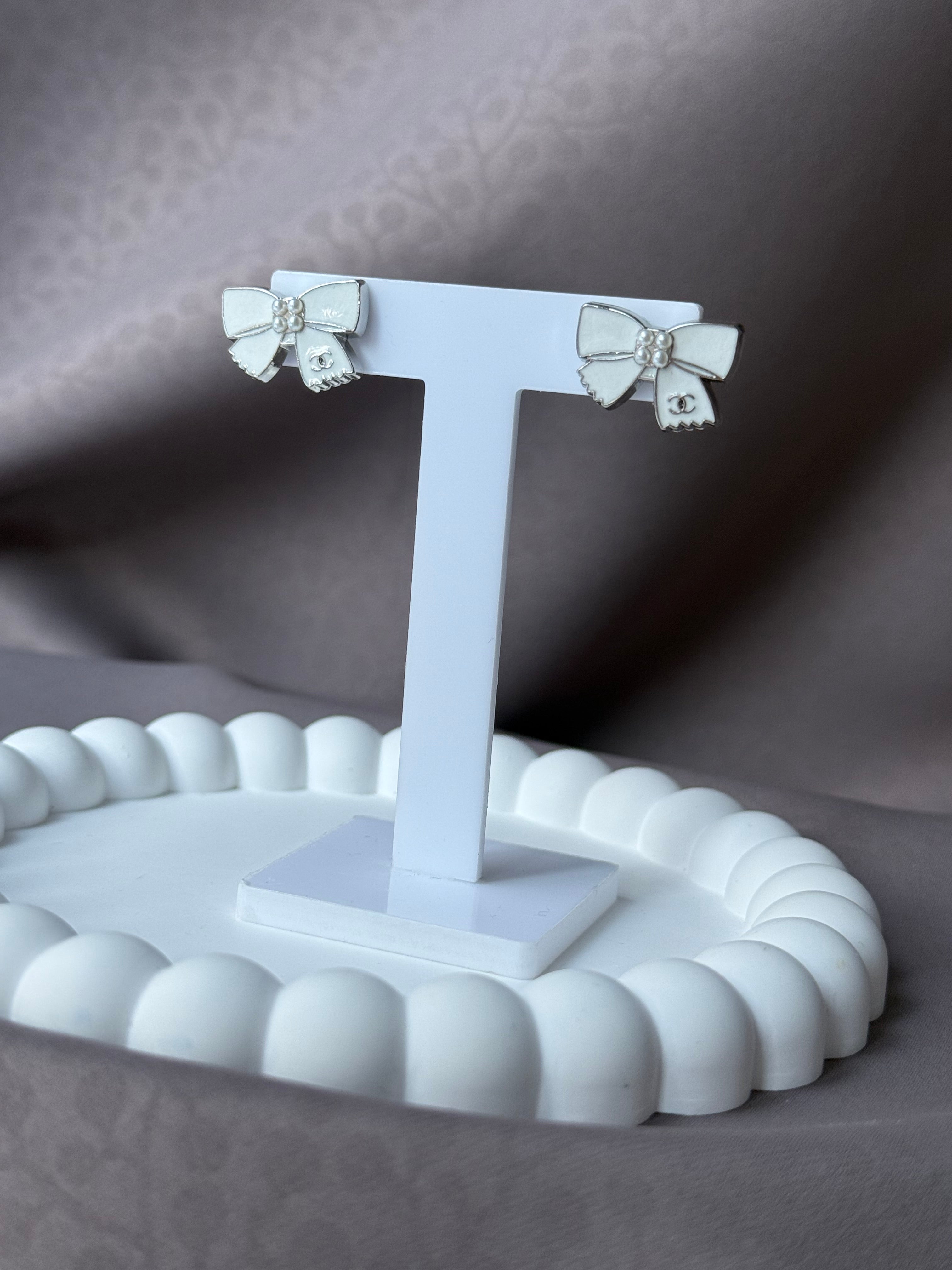 Cute everyday earrings