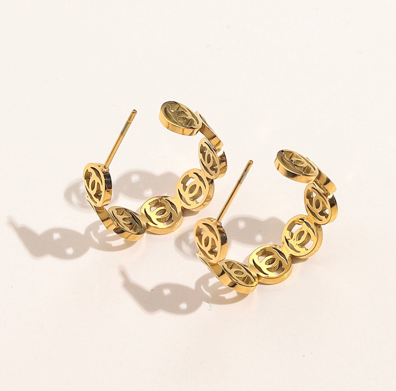 Classic gold earrings