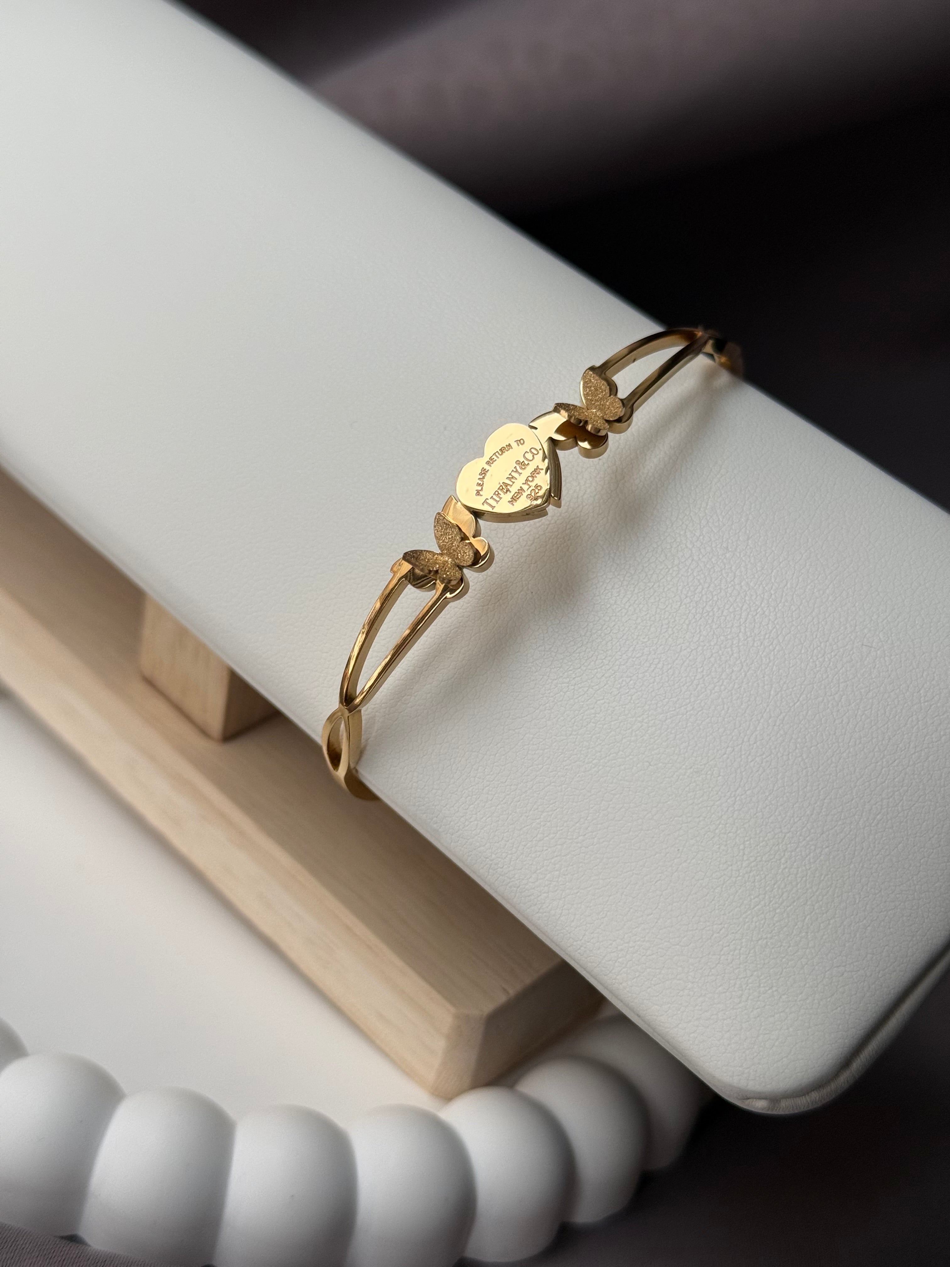 Butterfly gold bracelet