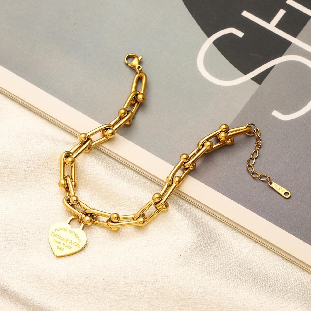 Gold bracelet