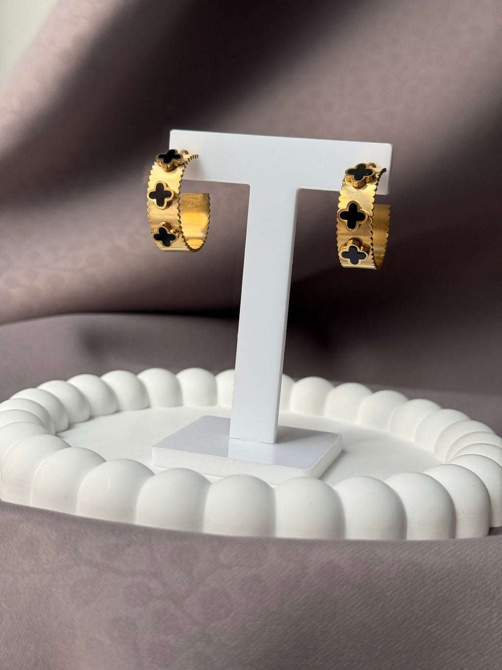 Classic clover earrings