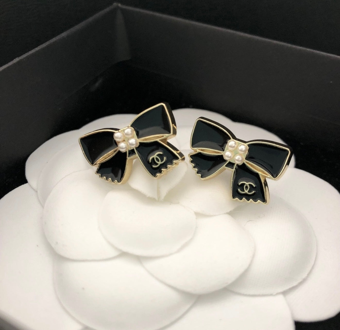 Cute everyday earrings